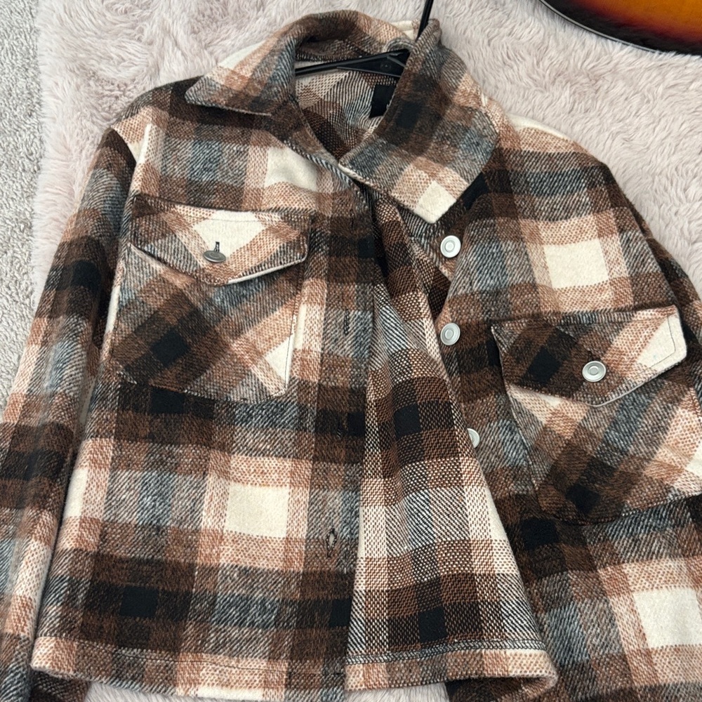 New Look Tan and Cream Checkered Utility Jacket